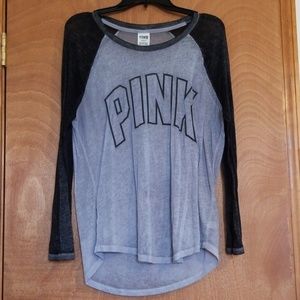 VS Pink tee